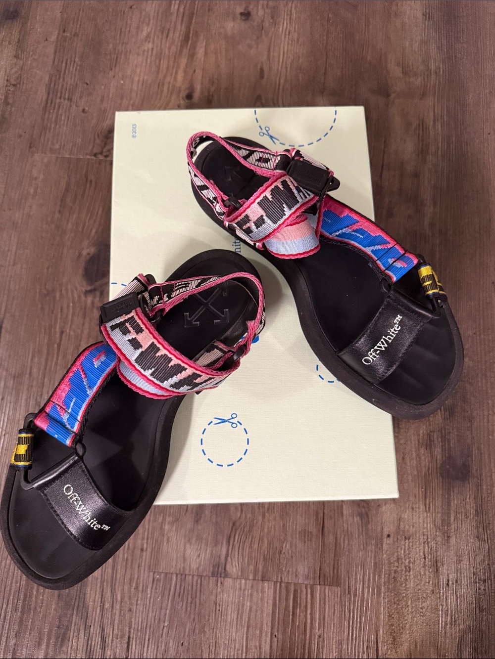 Off-White TREK SANDAL multicolor WMNS